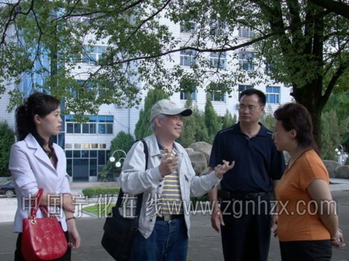 臺灣客家黨副主席溫榮夫突訪三明工貿學校