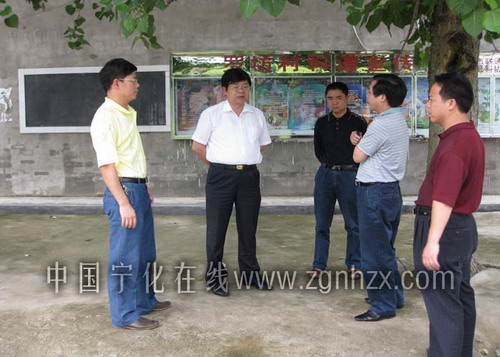 省科協黨組書記、副主席葉順煌調研寧化農村科普工作