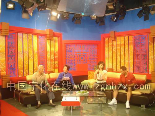 劉善群做客海峽衛(wèi)視  寧化客家擂茶亮相全球