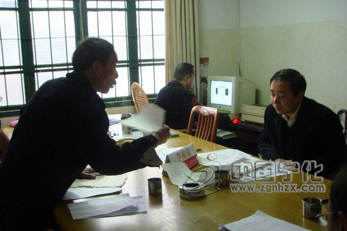 市委常委統戰部長李家榮在寧化接待群眾來訪