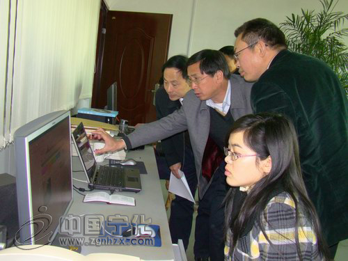 “三元新聞網”昨日來本網交流考察