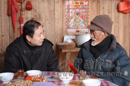 百姓冷暖時(shí)刻放心頭　李家榮寧化走訪慰問