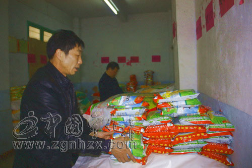 寧化備足良種迎春耕