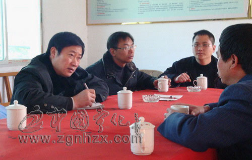 寧化縣勞動(dòng)社會(huì)保障局慰問掛點(diǎn)村受災(zāi)群眾