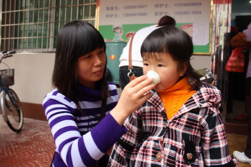 寧化萬(wàn)余名兒童免費(fèi)服“糖丸”