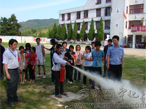 曹坊鄉消防安全進校園