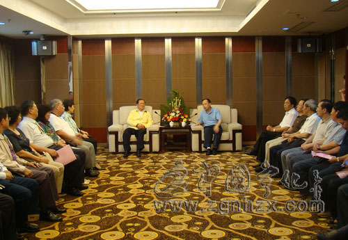 縣領(lǐng)導(dǎo)會(huì)見(jiàn)臺(tái)灣參訪團(tuán)一行