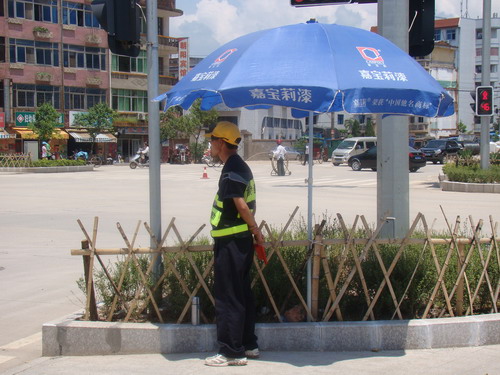 “酷暑高溫，算不了什么！”