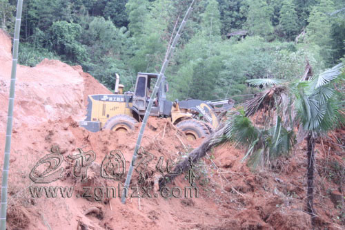 “補(bǔ)助＋服務(wù)”　夏家村強(qiáng)力推進(jìn)災(zāi)后重建