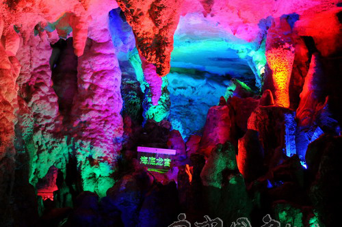 寧化天鵝洞景區(qū)自駕游人數(shù)增三成