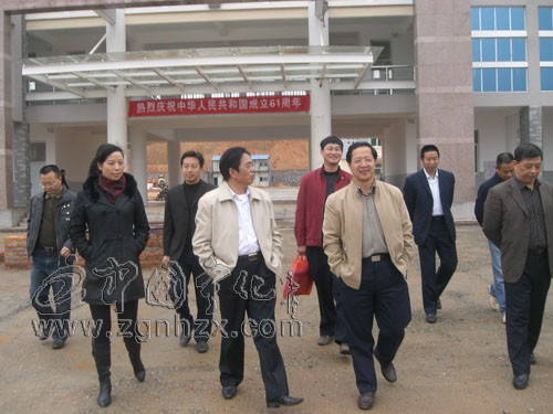 市人大主任劉鑫來寧調研新校園建設