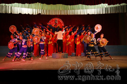 三明工貿學校舉行歌詠會紀念“12•9”運動75周年