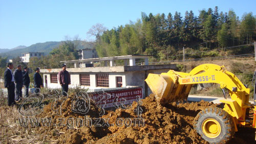 方田中心學校學生宿舍綜合樓破土開工