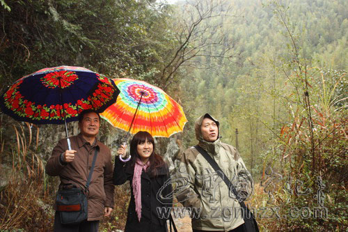 《葛藤凹》將上銀幕　主創(chuàng)人員來寧采風(fēng)