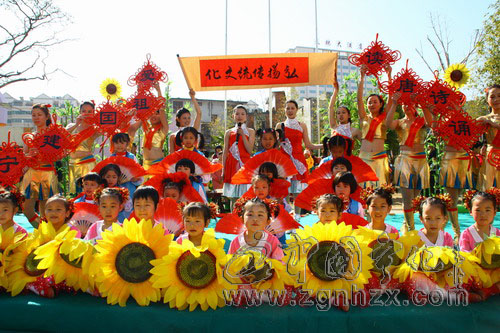 城東幼兒園音舞快板廣受家長好評