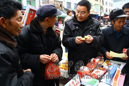 寧化“三下鄉”嚴冬送溫暖