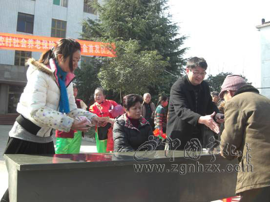 寧化近4萬名農村老人春節前都能領到養老金