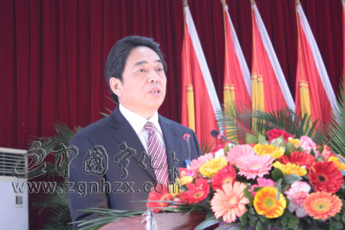 巫福生：要實現“兩個翻番，兩個突破”