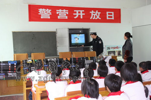 寧化交警大隊開展“警營開放日”活動