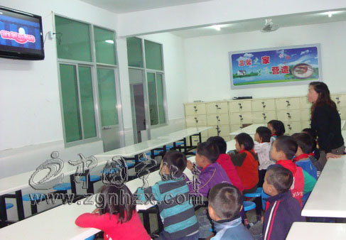 方田中心學(xué)校低齡寄宿生倍感溫暖