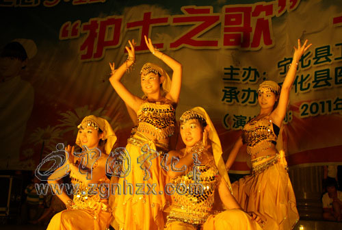 寧化“白衣天使”歌舞歡慶5.12國際護士節