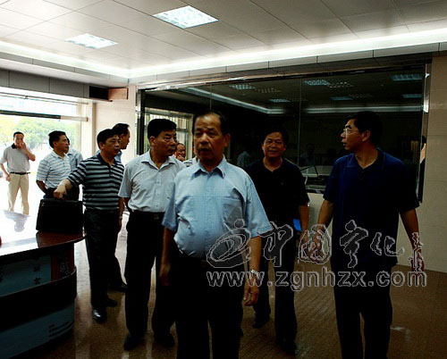 陳明端率組來寧調(diào)研殘疾人安居工程建設(shè)