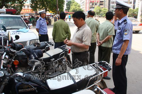 城區開展交通綜合整治　摩托車牌證是重點