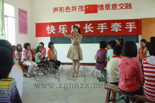 市縣法官“六一”前夕慰問留守兒童