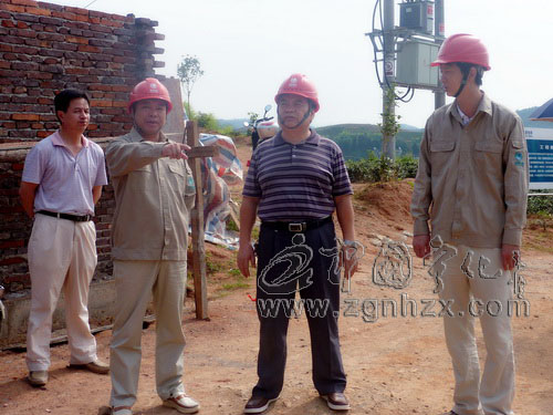 陳瑞鏡深入中沙35KV變電站施工現(xiàn)場(chǎng)調(diào)研