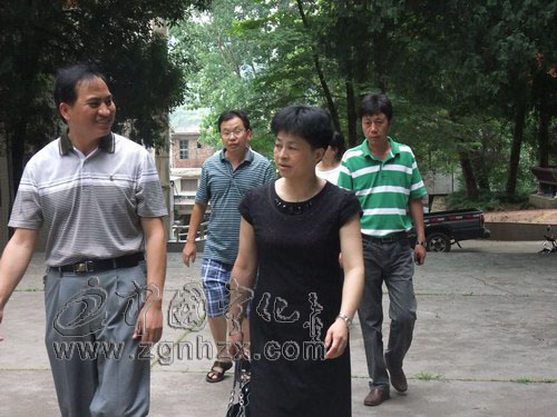 縣政府黨組成員林翠玲到寧化六中調研