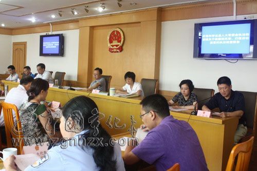 縣人大常委會檢查民事行政訴訟監督工作