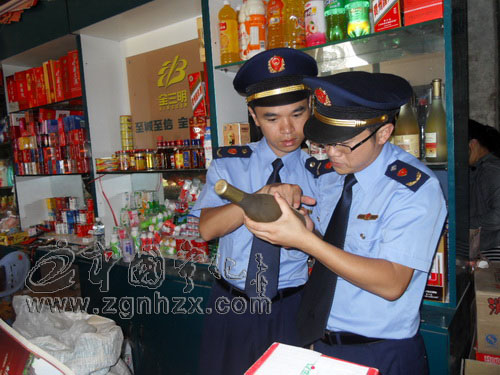 縣工商局開展迎國慶食品市場專項檢查
