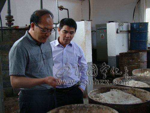 縣委書記肖長根到曹坊治平調(diào)研