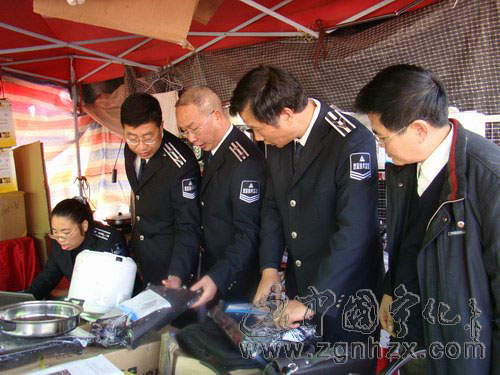 記者調(diào)查：假冒偽劣產(chǎn)品混進(jìn)展銷會(huì)