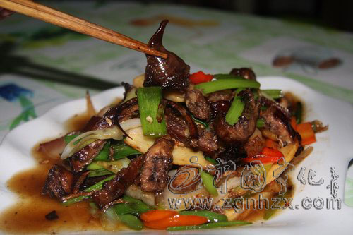 翠城客家美食：田鼠干