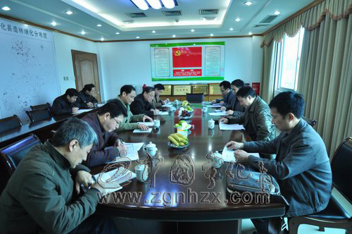 省森林防火指揮部專職副指揮譚論到寧化調研