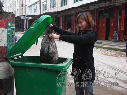 “20位清潔衛士”入駐安遠各個街道