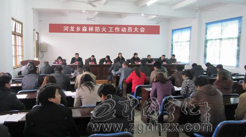 曹坊濟村河龍等鄉鎮筑牢清明“防火網”