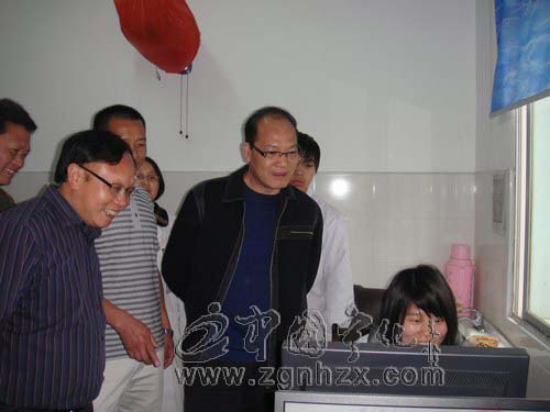 肖長根到淮土安遠河龍等鄉鎮開展工作調研