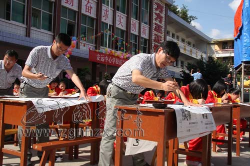 寧化各校“慶六一”讓孩子感受節日喜慶