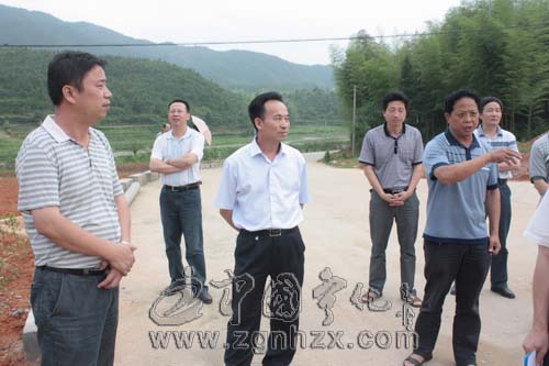 副市長詹積富來寧檢查小城鎮改革發展工作