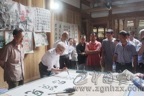 寧化：端午節(jié)里舉行紀(jì)念黃慎誕辰325周年筆會