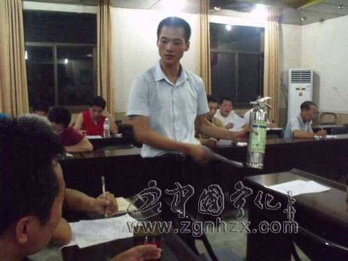 寧化：消防安全知識(shí)進(jìn)鄉(xiāng)鎮(zhèn)
