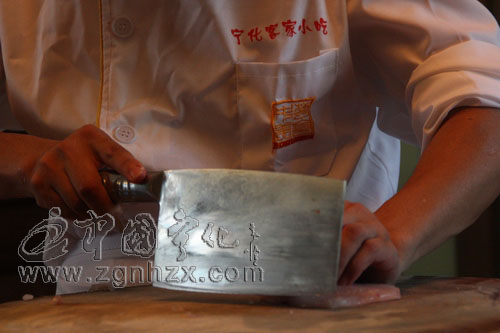 寧化生魚片：快刀飛上桌的美食