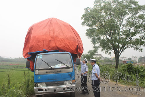 閩贛聯動嚴查各類交通違法行為