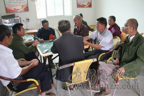 城南鄉(xiāng)關(guān)愛(ài)留守老人 為誠(chéng)信計(jì)生戶解憂