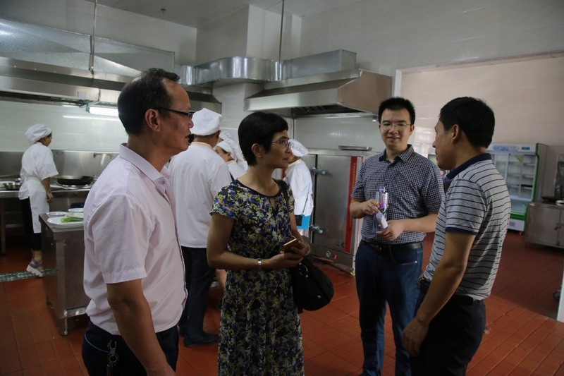 參觀小吃培訓(xùn)基地