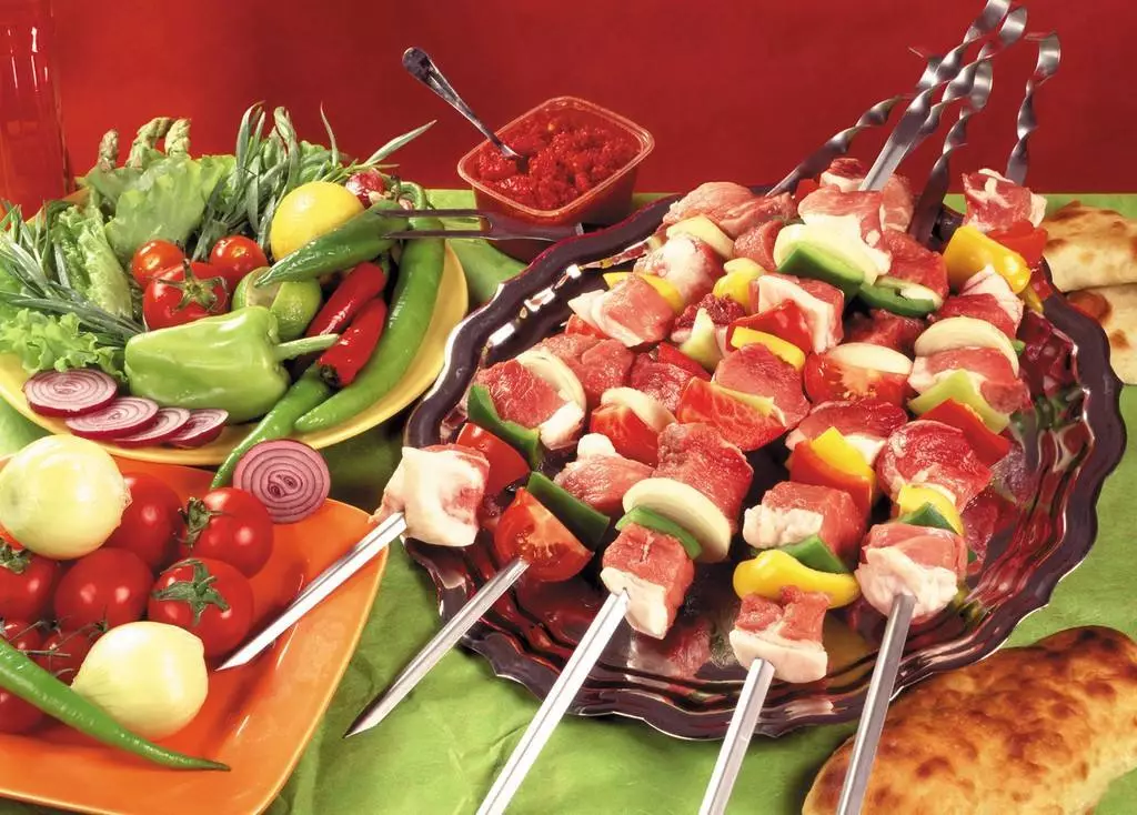 想吃燒烤又要健康？試試這6個(gè)吃法