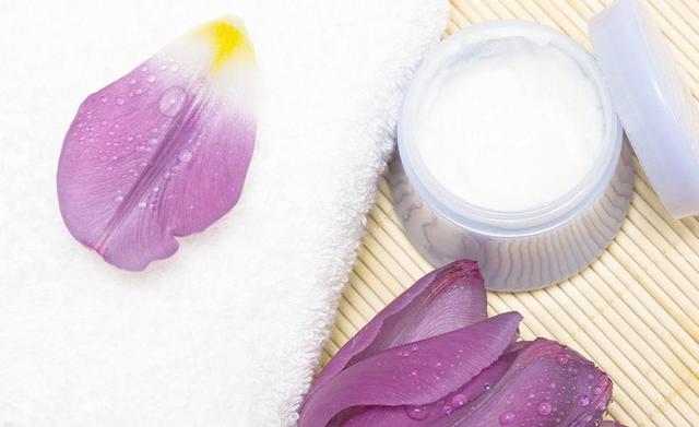 化妝品過期，會發生這樣的變化！ 