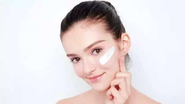 化妝品過期，會發生這樣的變化！ 